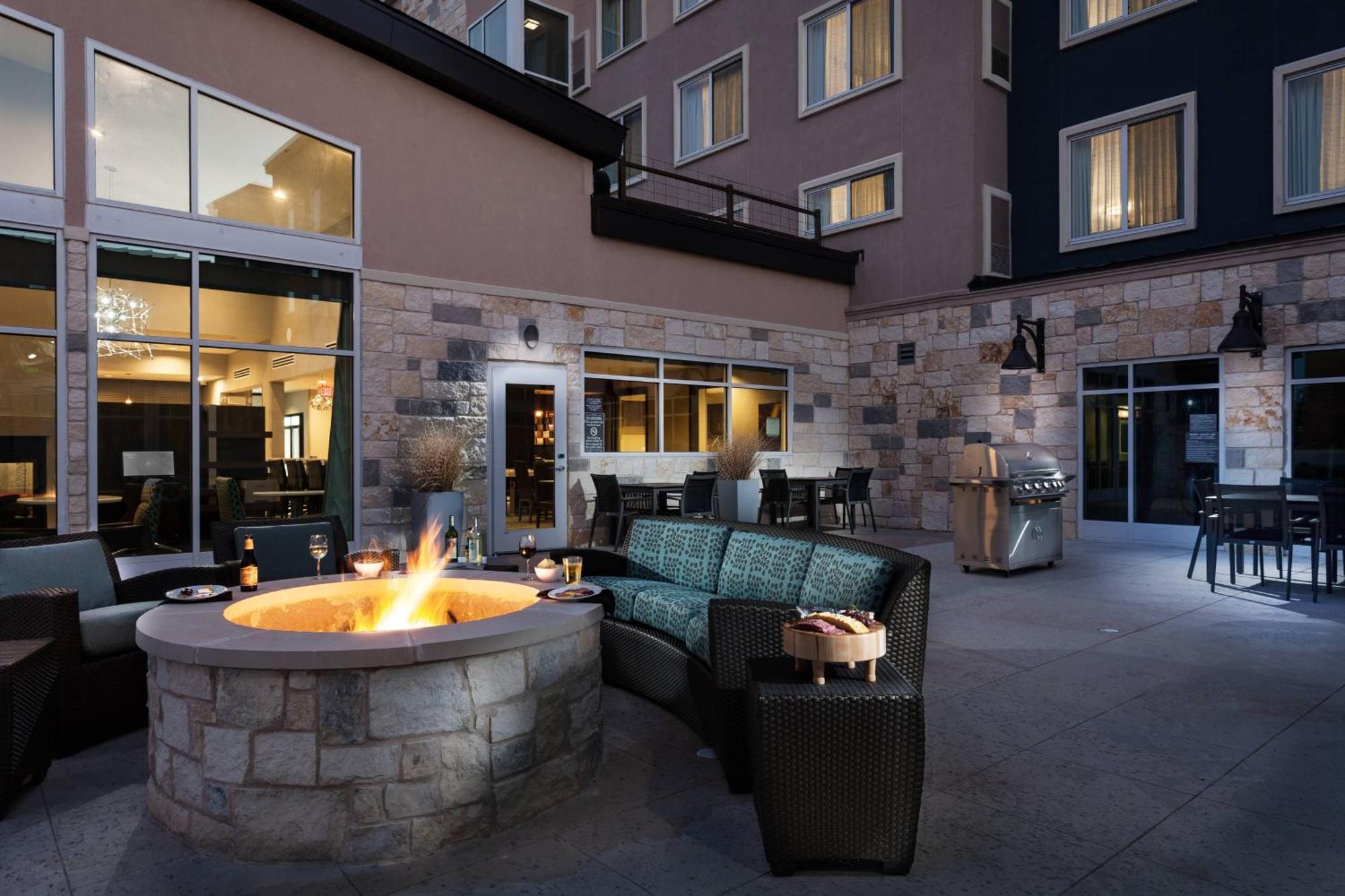 Residence Inn By Marriott Austin Lake Austin/River Place Four Points Kültér fotó