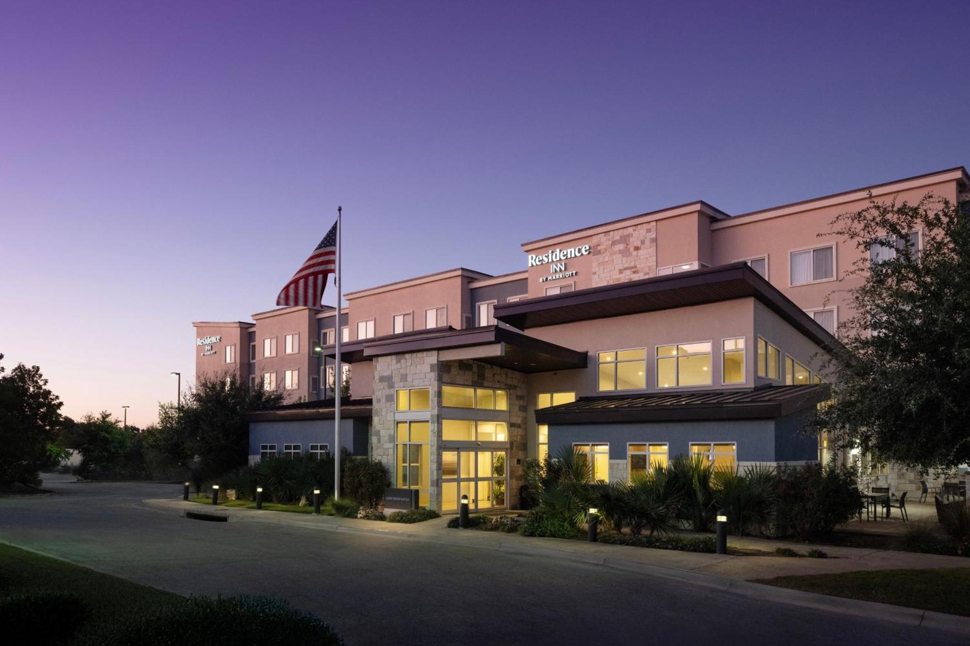 Residence Inn By Marriott Austin Lake Austin/River Place Four Points Kültér fotó